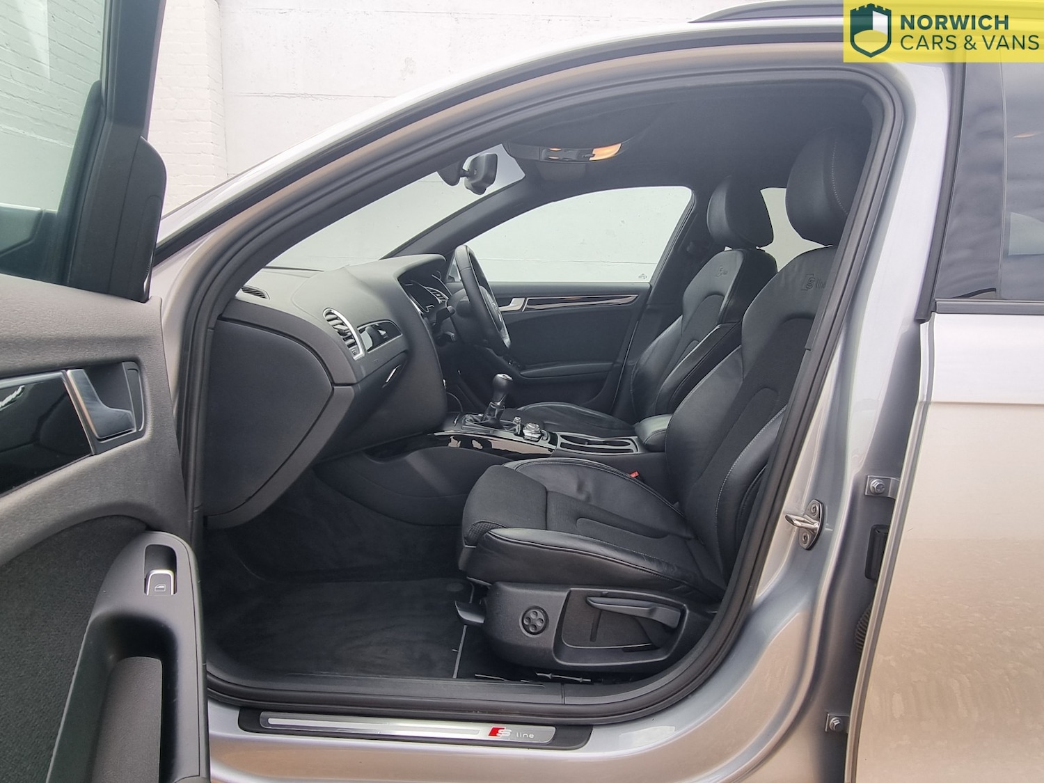 Used Audi A4 Avant 2015 for sale - 76794171: Photo 18