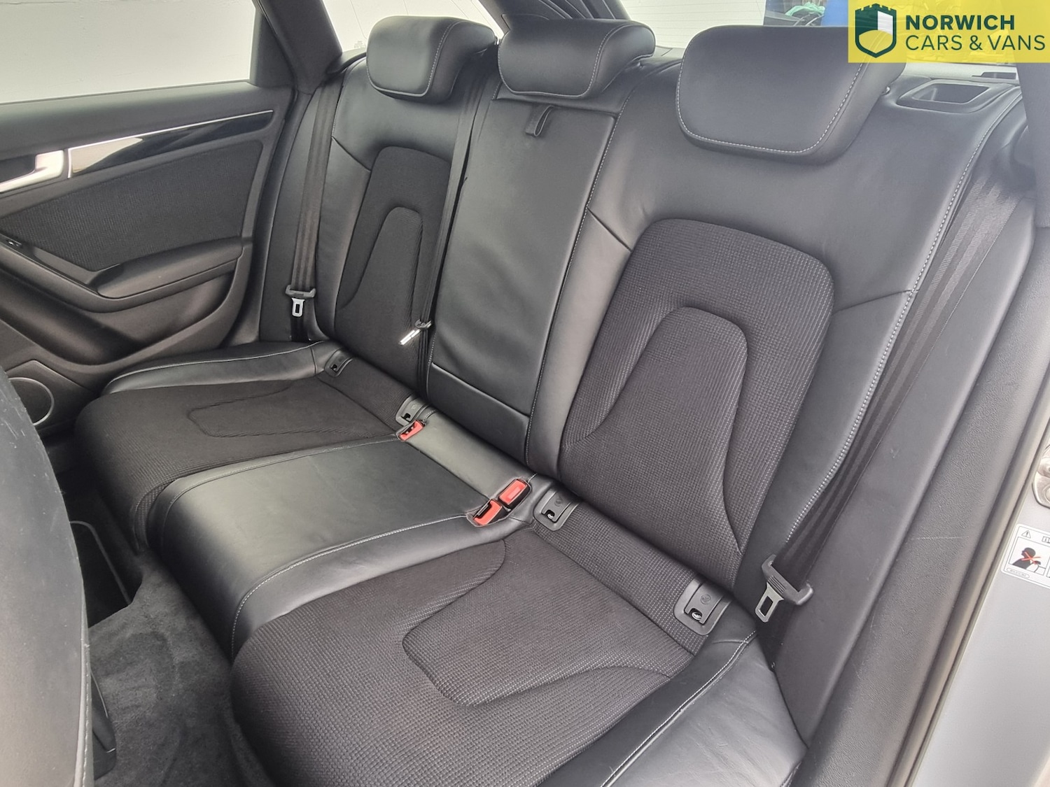 Used Audi A4 Avant 2015 for sale - 76794171: Photo 47