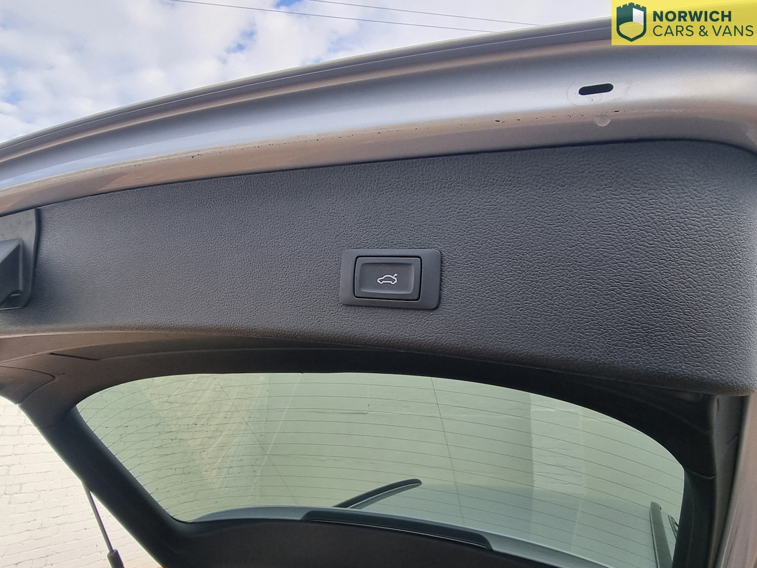 Used Audi A4 Avant 2015 for sale - 76794171: Photo 63