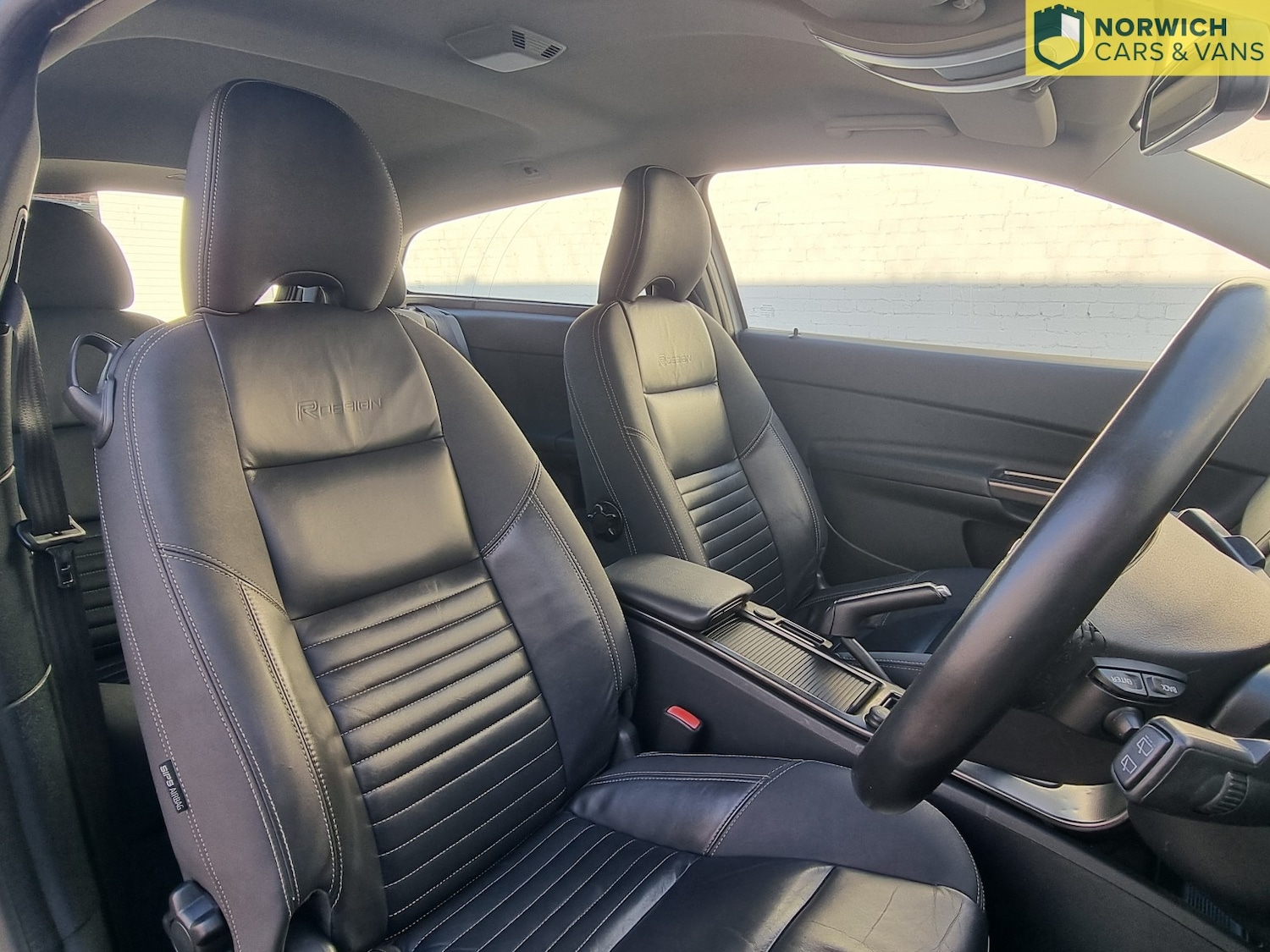 Used Volvo C30 2013 for sale - 77096950: Photo 14