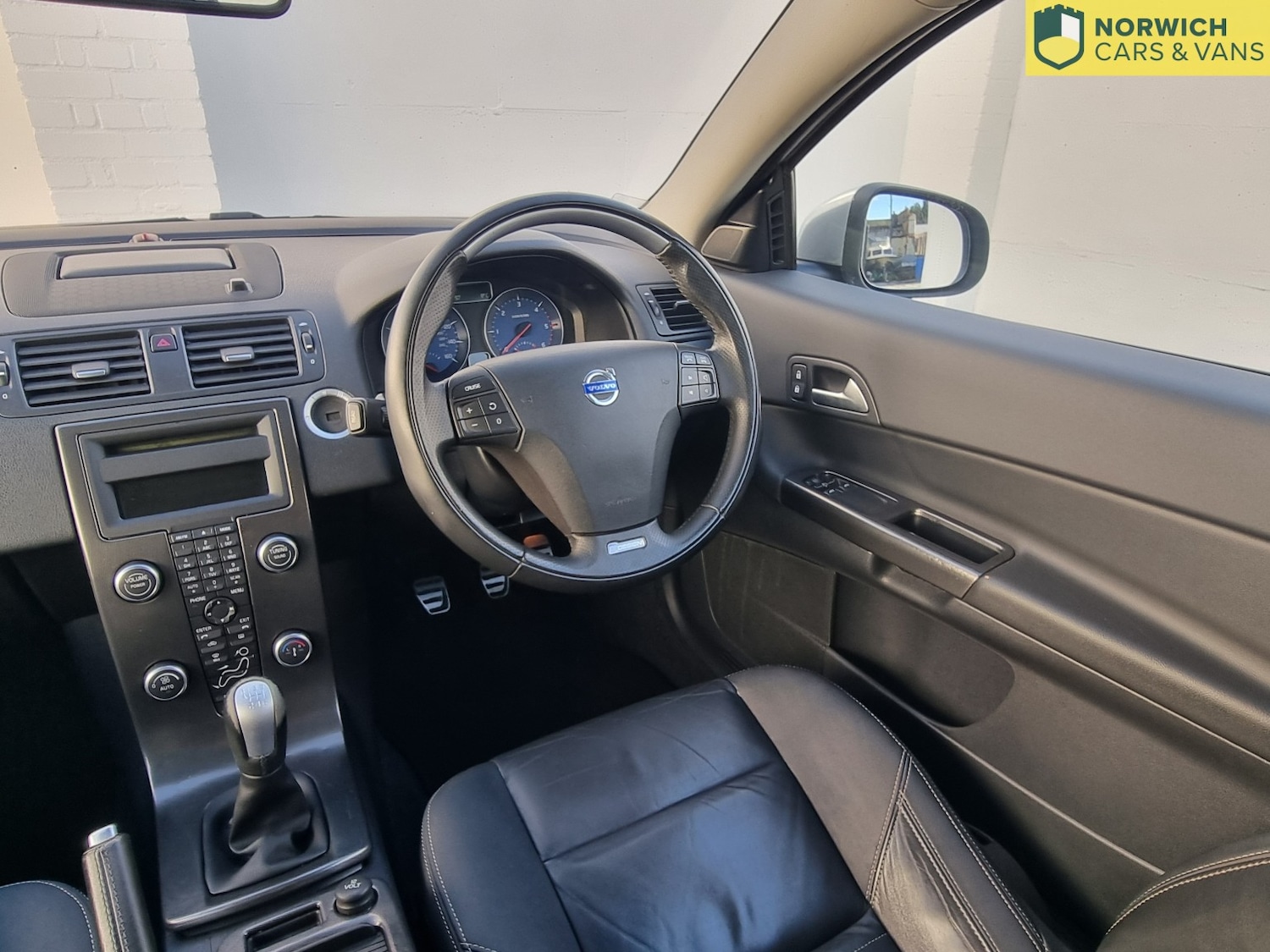 Used Volvo C30 2013 for sale - 77096950: Photo 22