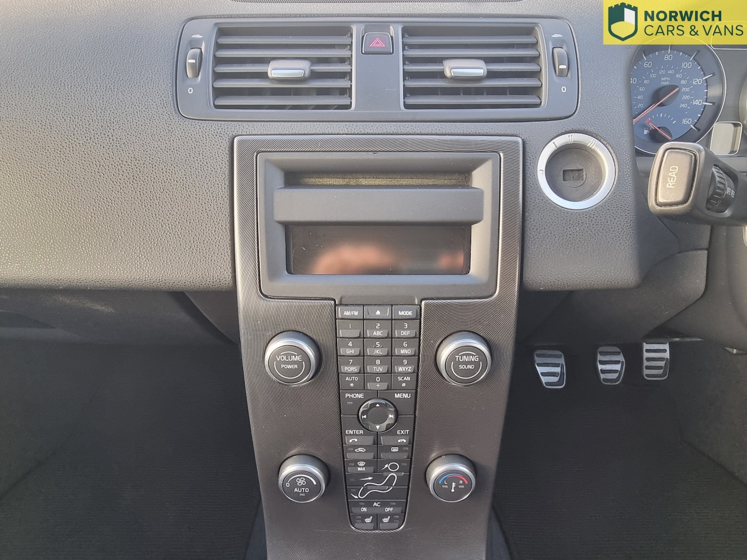 Used Volvo C30 2013 for sale - 77096950: Photo 31