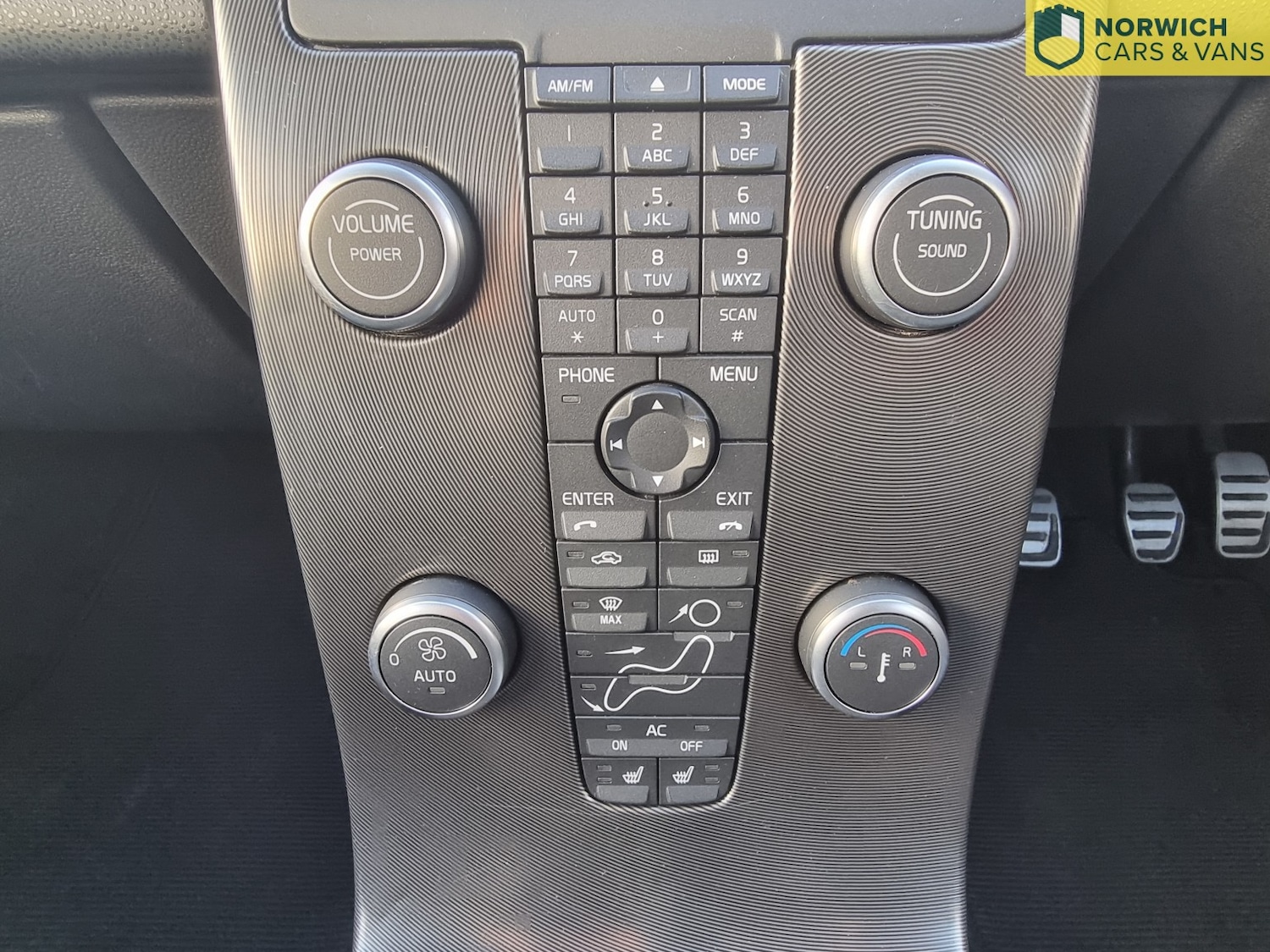 Used Volvo C30 2013 for sale - 77096950: Photo 32