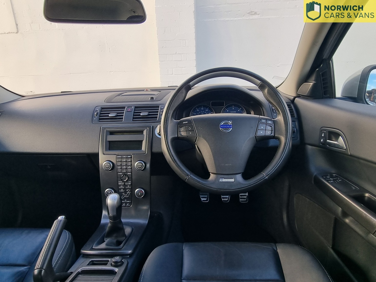 Used Volvo C30 2013 for sale - 77096950: Photo 39