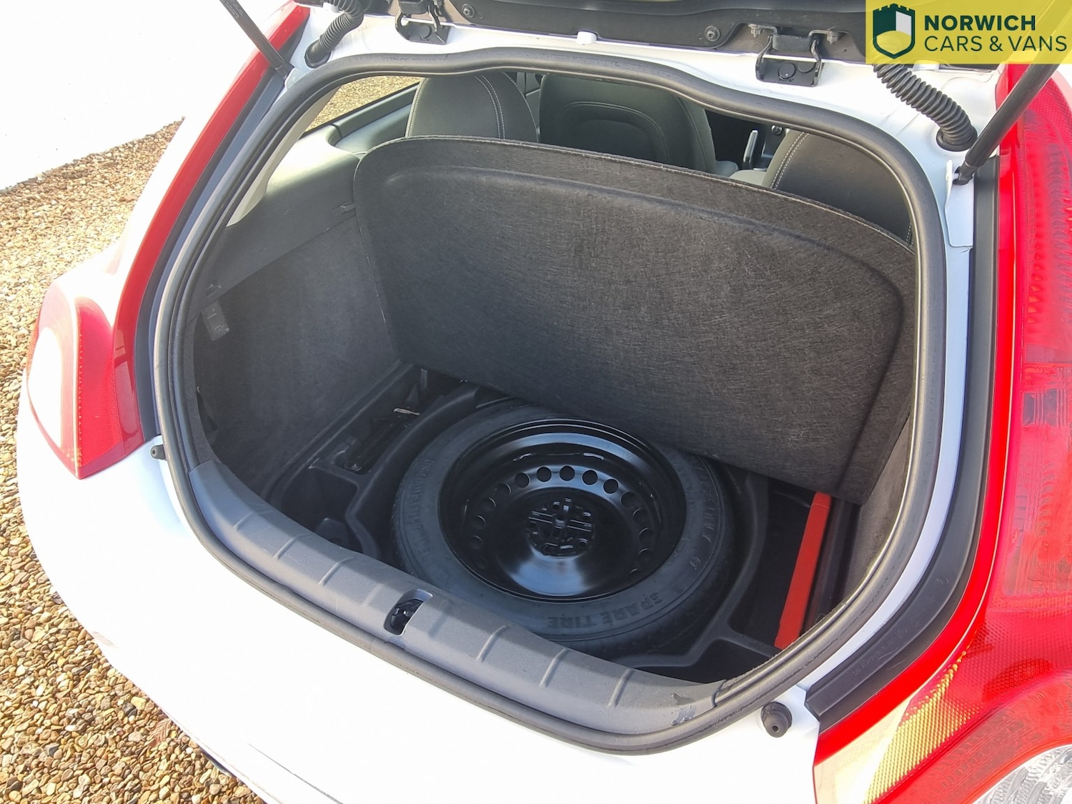 Used Volvo C30 2013 for sale - 77096950: Photo 45