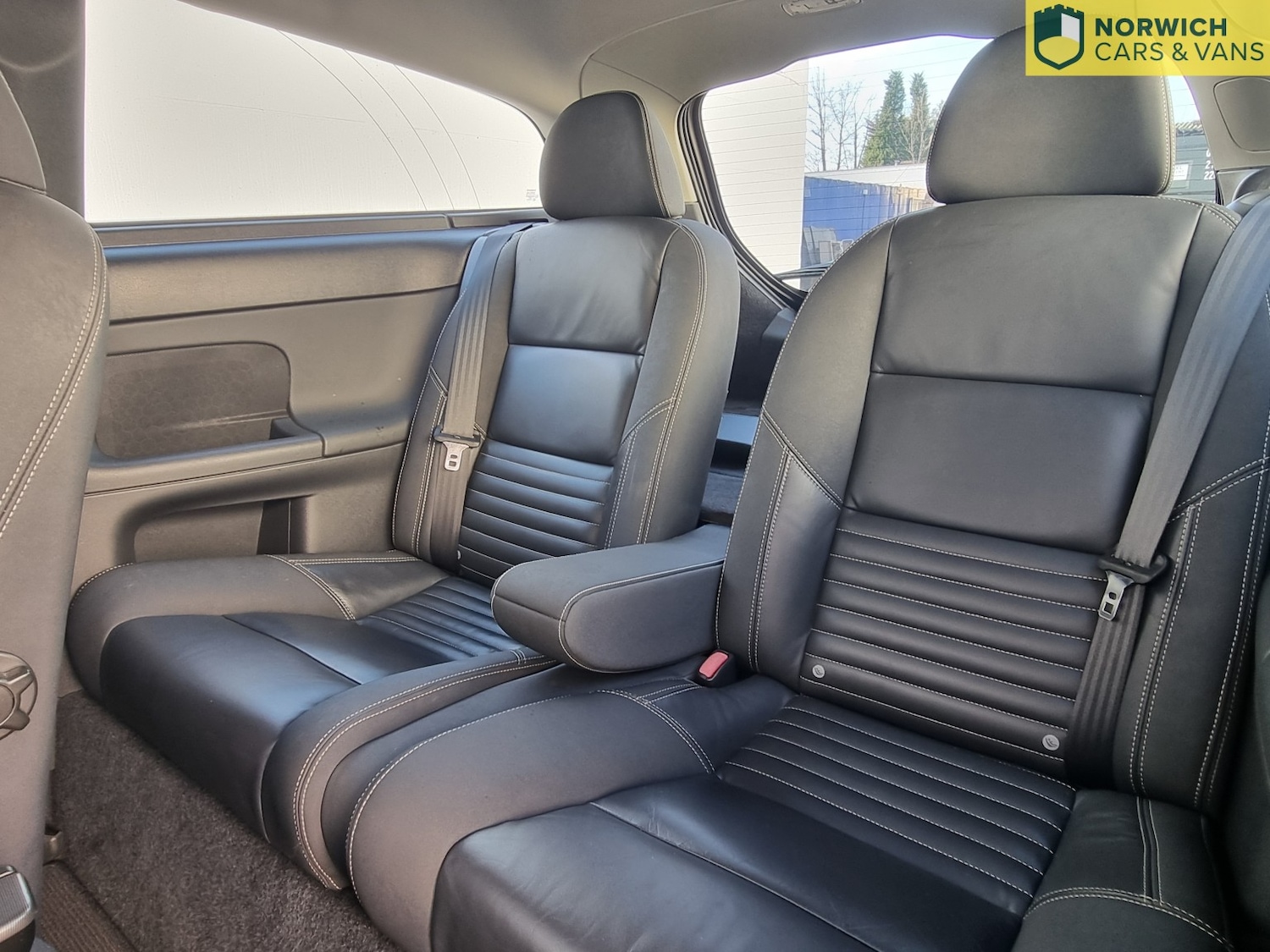 Used Volvo C30 2013 for sale - 77096950: Photo 8