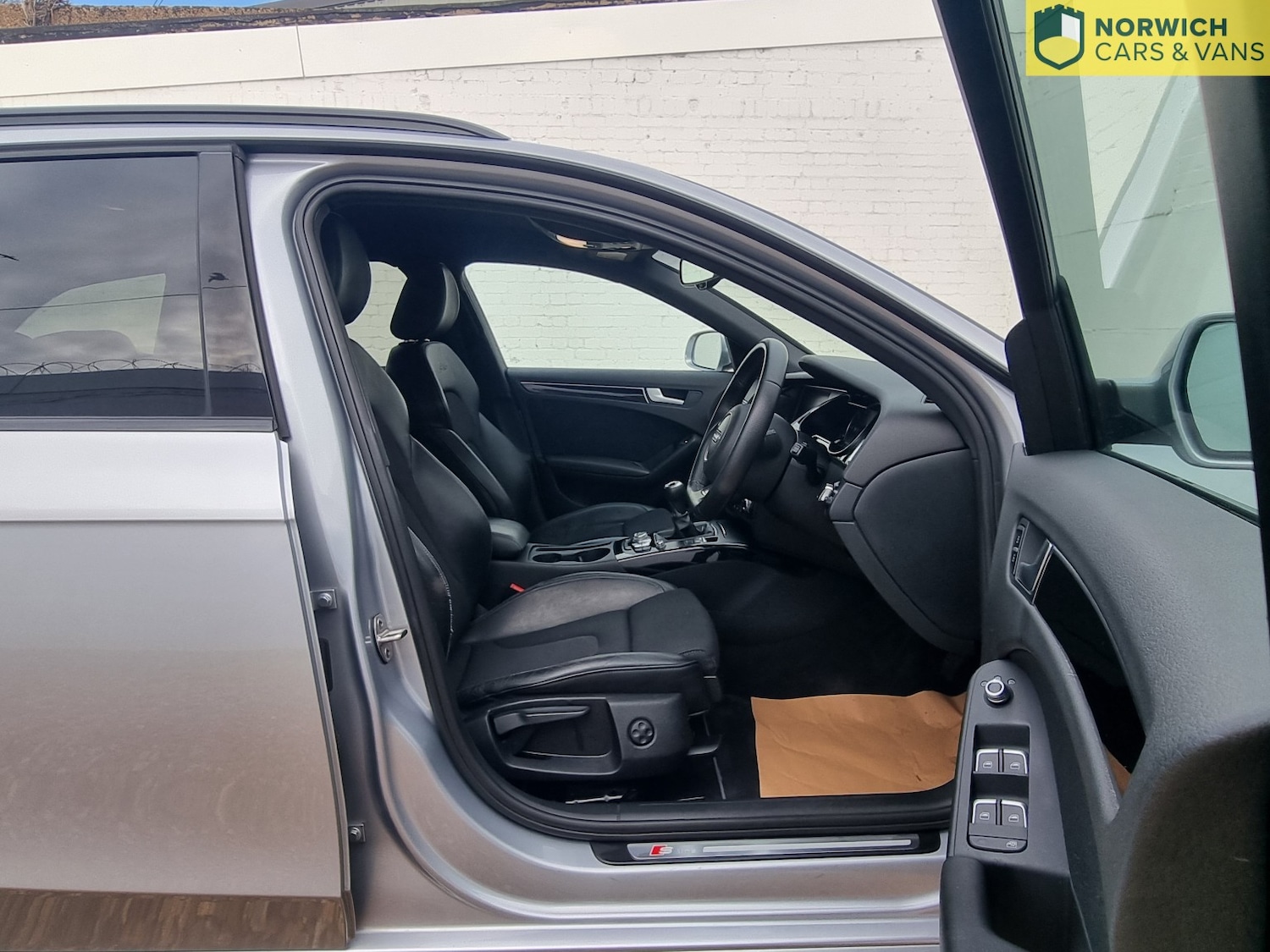 Used Audi A4 Avant 2015 for sale - 76510927: Photo 13