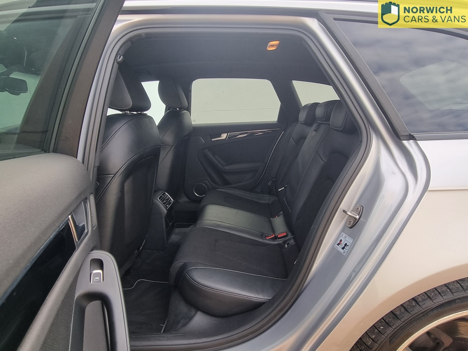 Used Audi A4 Avant 2015 for sale - 76510927: Photo 46