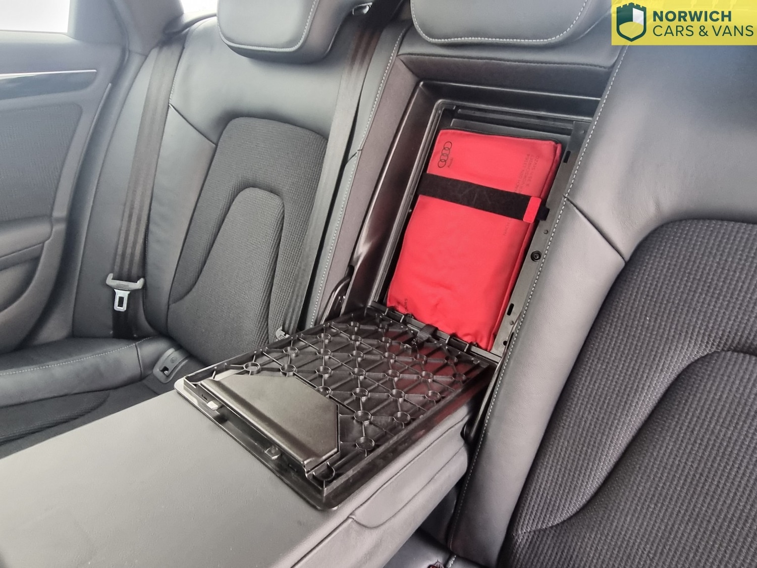 Used Audi A4 Avant 2015 for sale - 76510927: Photo 48