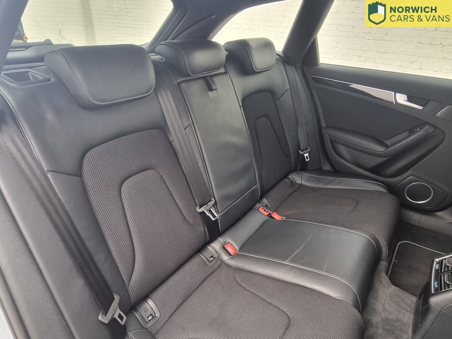 Used Audi A4 Avant 2015 for sale - 76510927: Photo 56