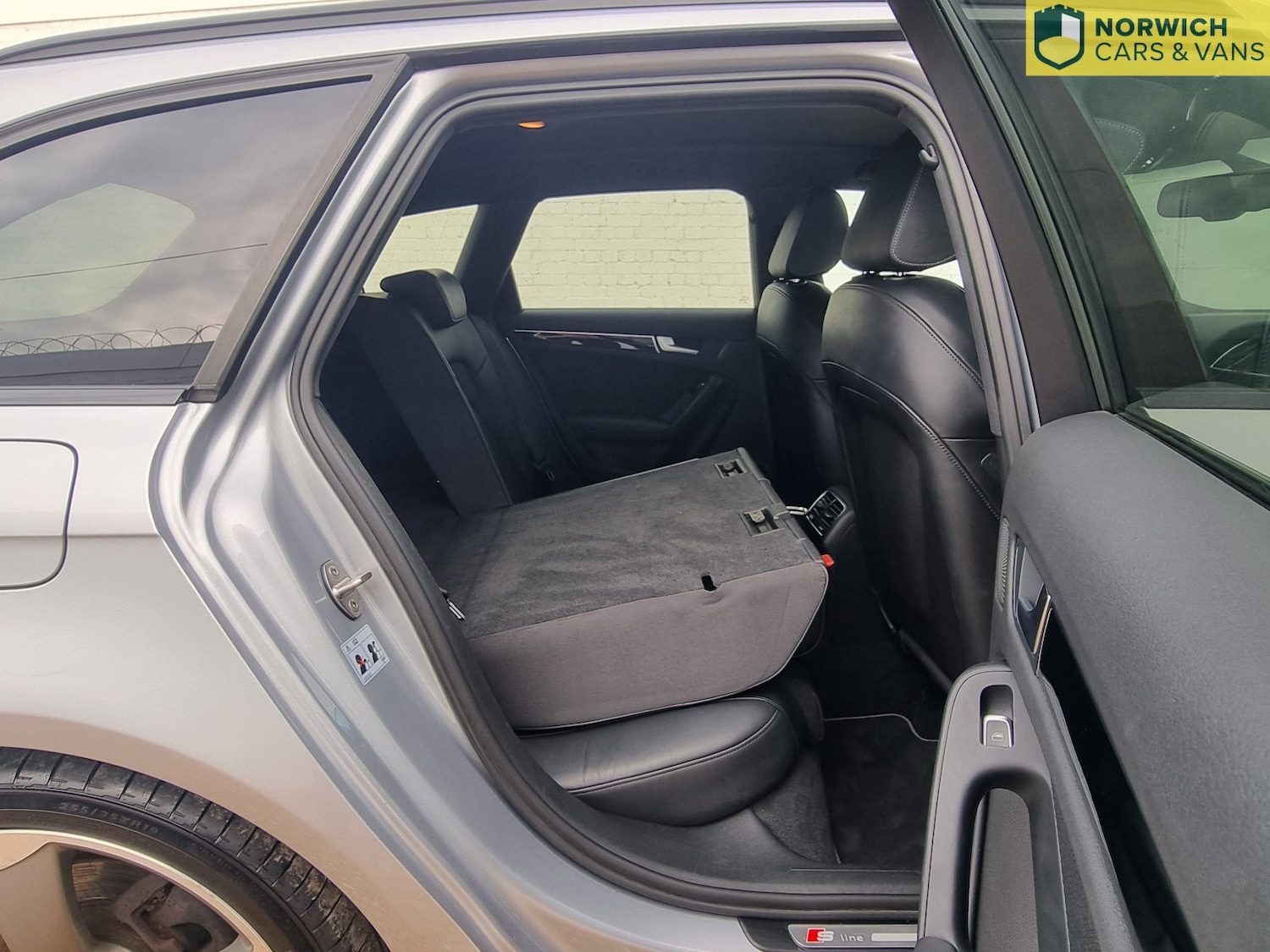 Used Audi A4 Avant 2015 for sale - 76510927: Photo 58