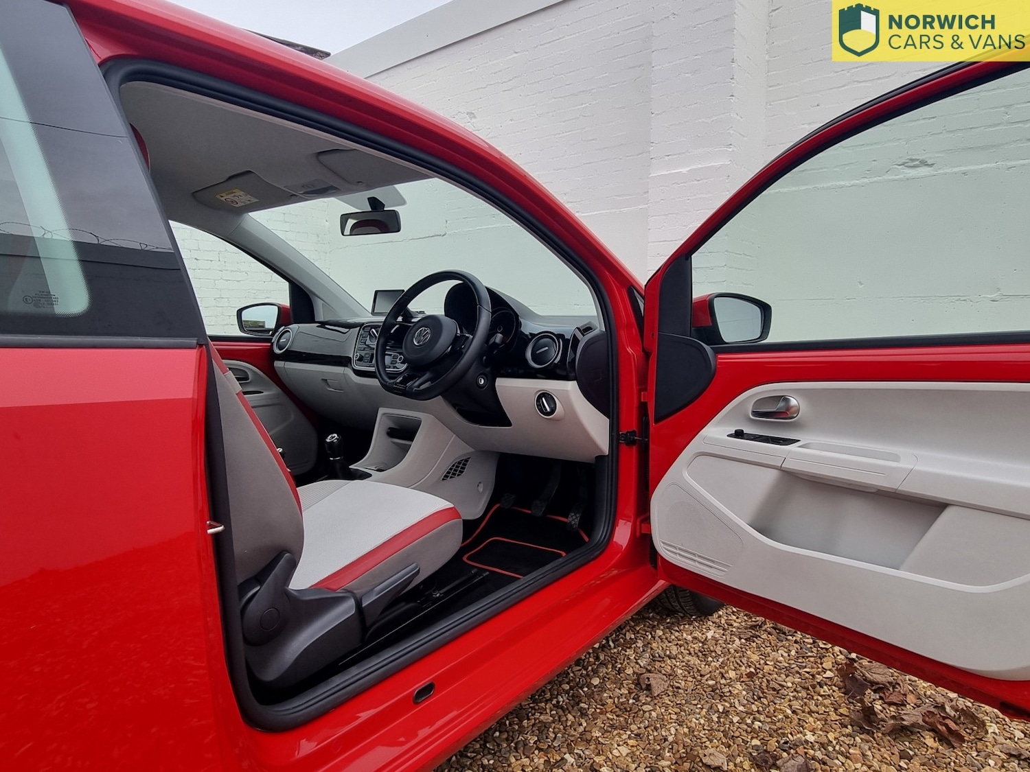 Used Volkswagen up! 2015 for sale - 77162229: Photo 13