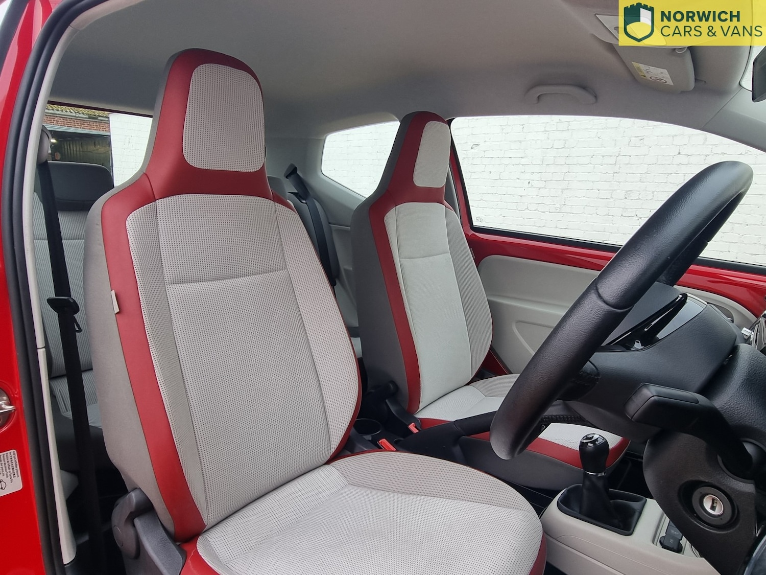 Used Volkswagen up! 2015 for sale - 77162229: Photo 15