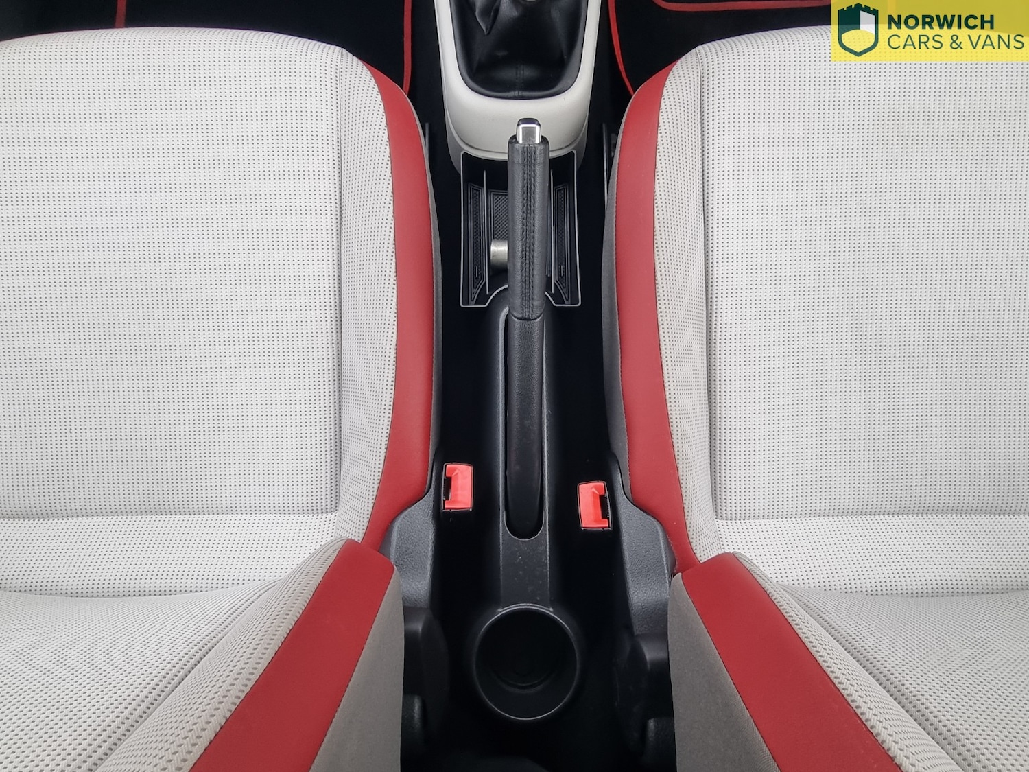 Used Volkswagen up! 2015 for sale - 77162229: Photo 25