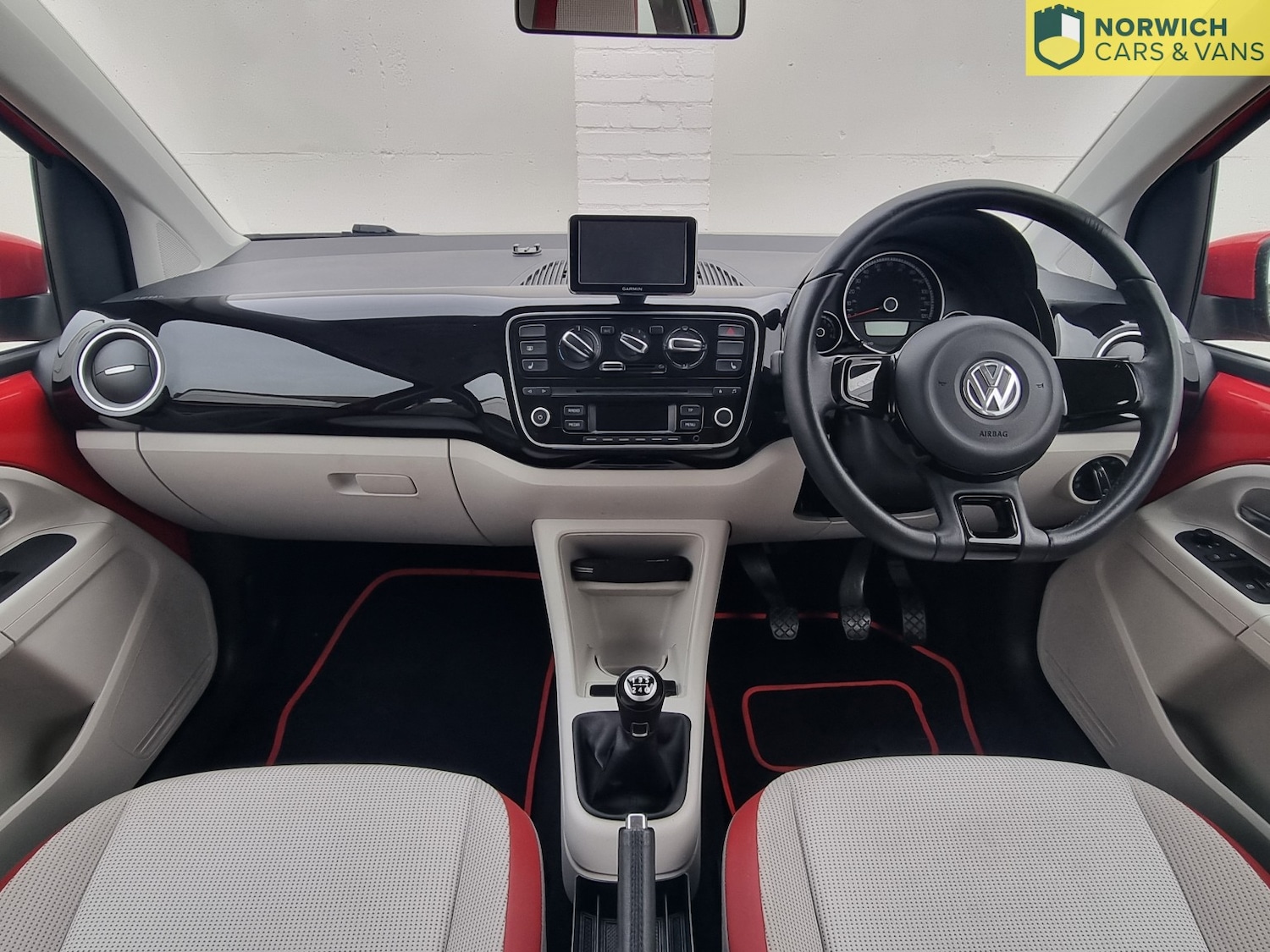 Used Volkswagen up! 2015 for sale - 77162229: Photo 6