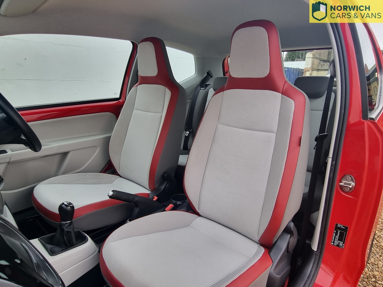 Used Volkswagen up! 2015 for sale - 77162229: Photo 7