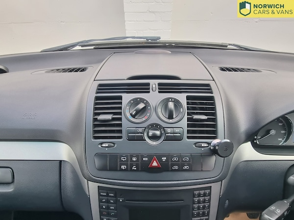 Used Mercedes-Benz Vito 2012 for sale - 76237198: Photo 33