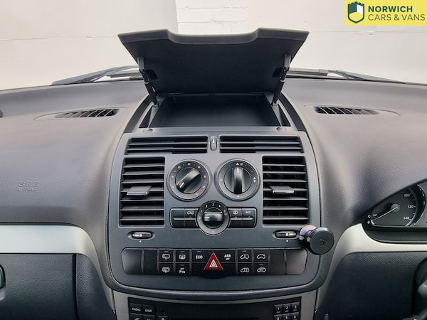 Used Mercedes-Benz Vito 2012 for sale - 76237198: Photo 34