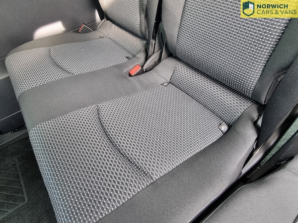 Used Mercedes-Benz Vito 2012 for sale - 76237198: Photo 52