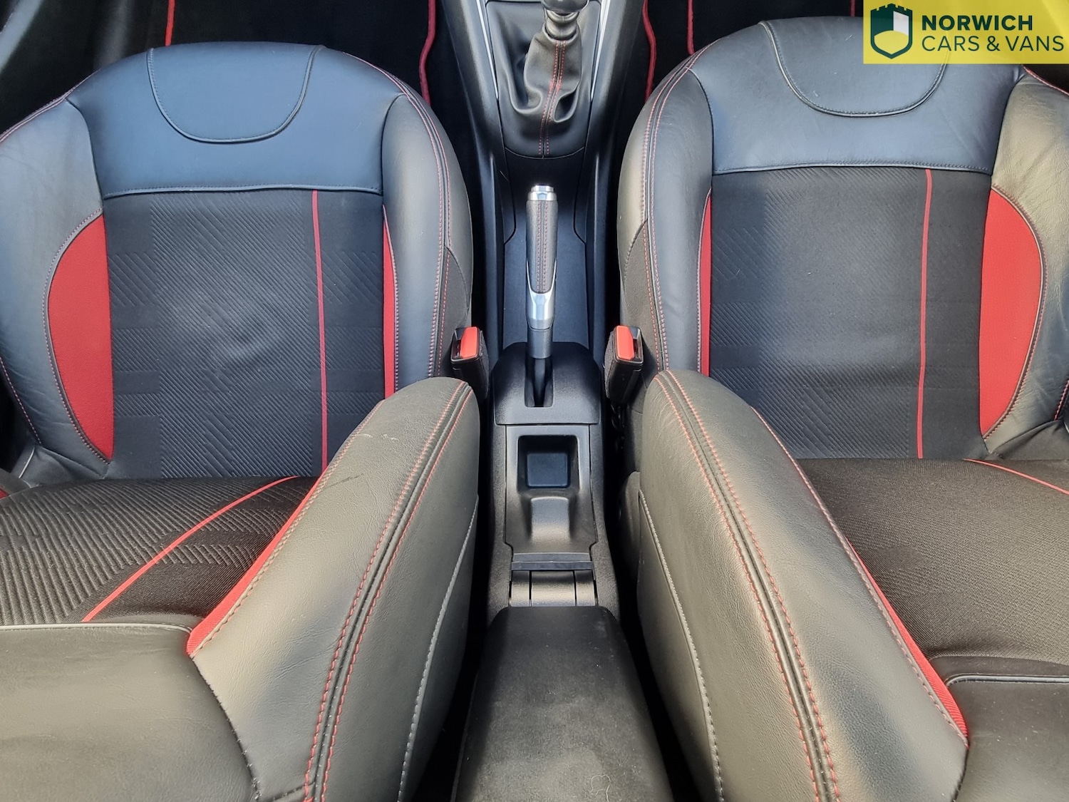 Used Peugeot 208 2014 for sale - 76794163: Photo 41