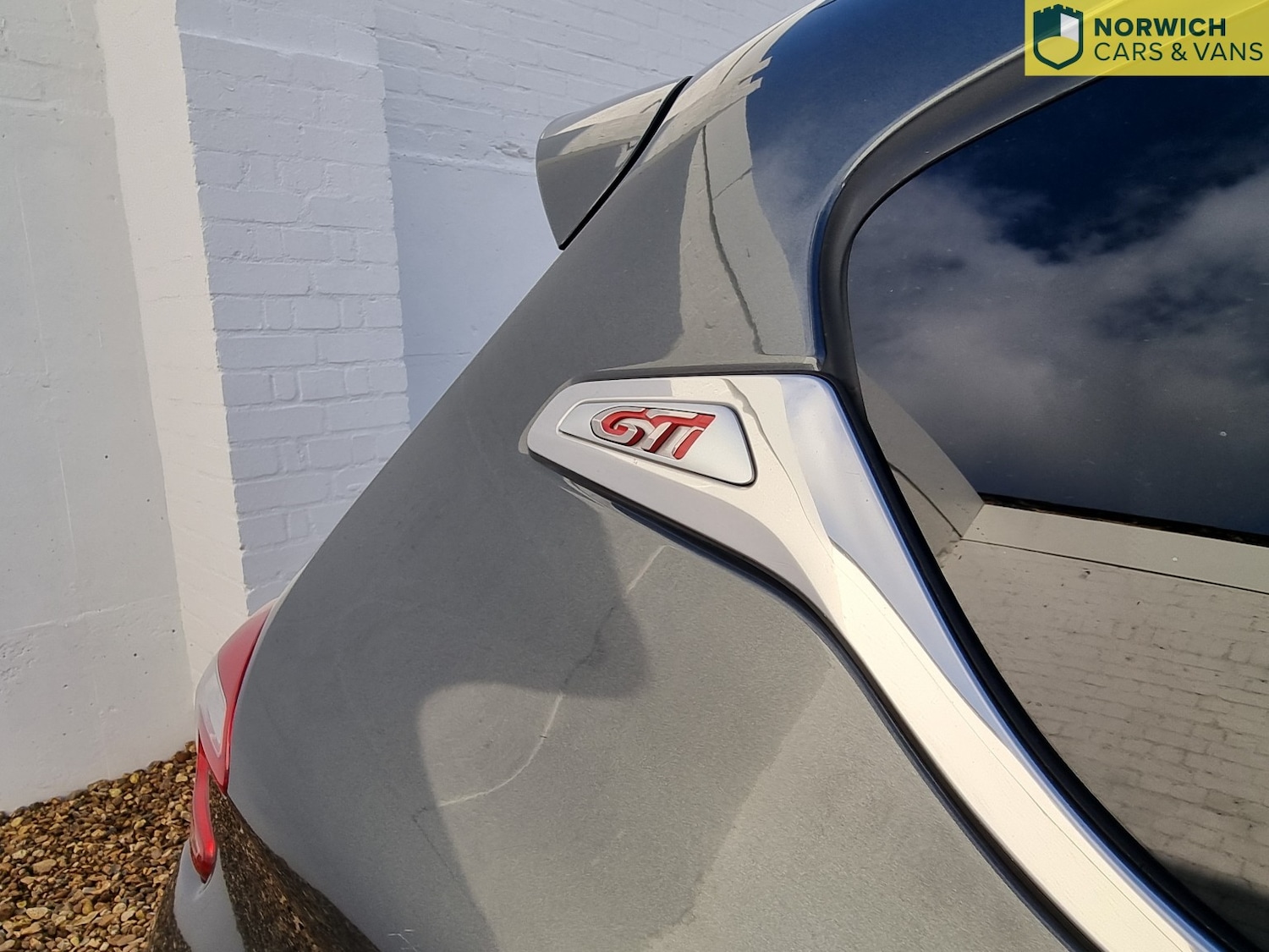 Used Peugeot 208 2014 for sale - 76794163: Photo 46