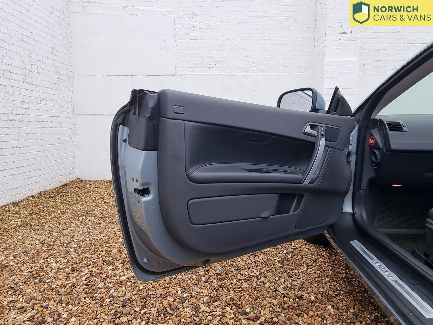 Used Volvo C70 2010 for sale - 77453265: Photo 15