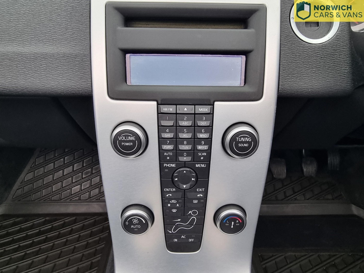 Used Volvo C70 2010 for sale - 77453265: Photo 33