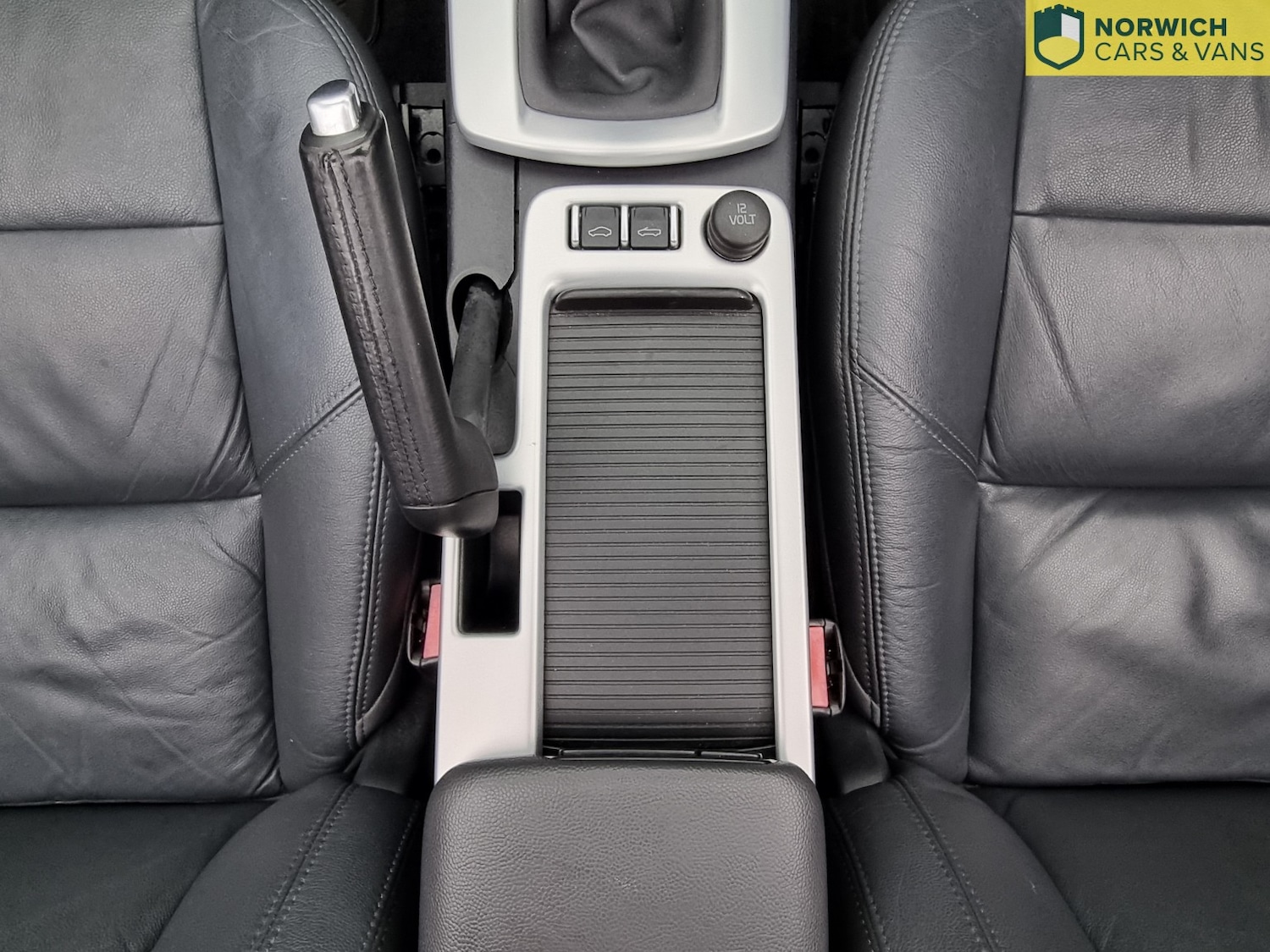 Used Volvo C70 2010 for sale - 77453265: Photo 38