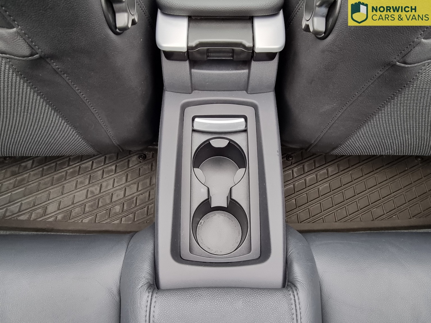 Used Volvo C70 2010 for sale - 77453265: Photo 45