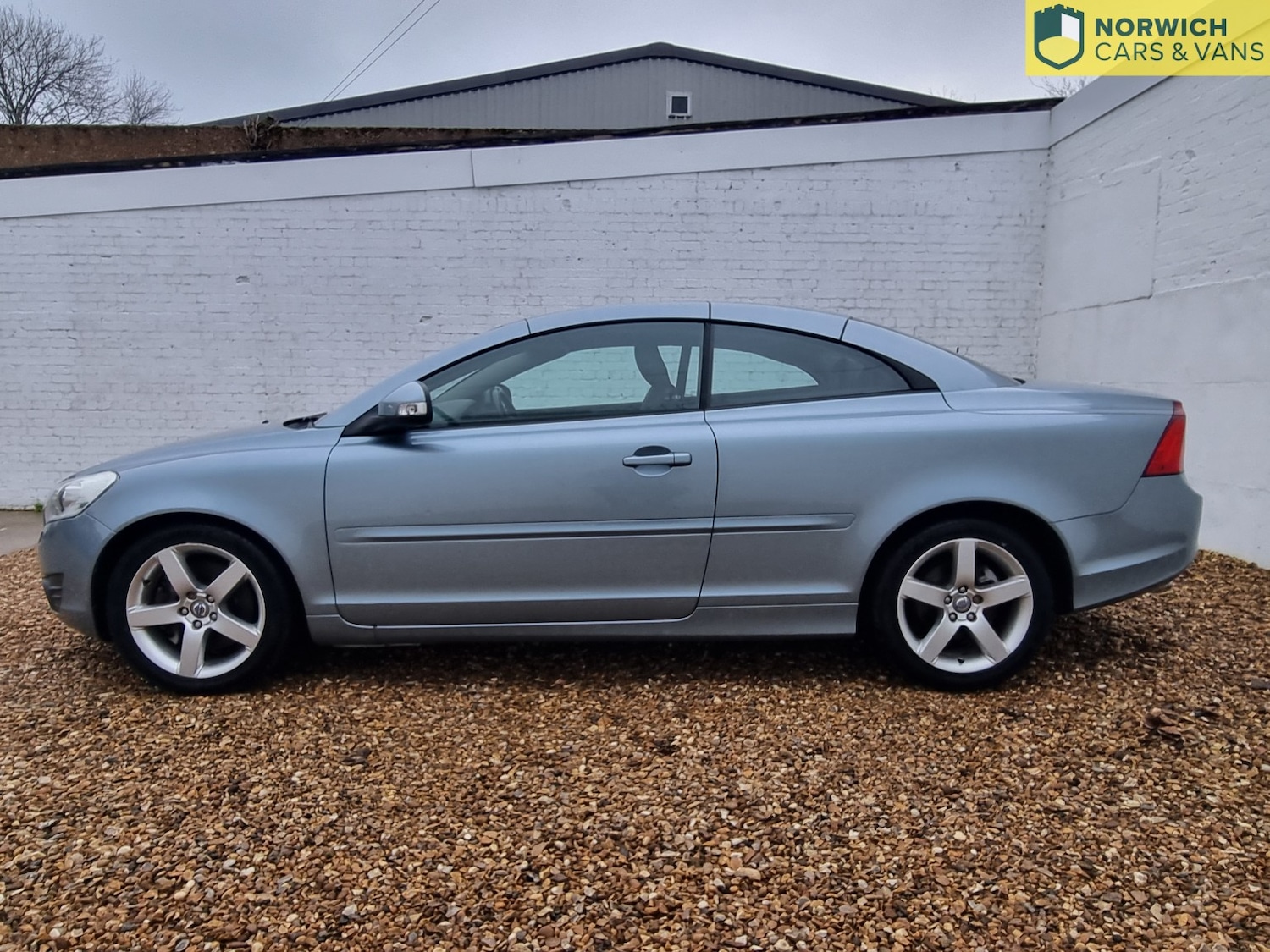 Used Volvo C70 2010 for sale - 77453265: Photo 79