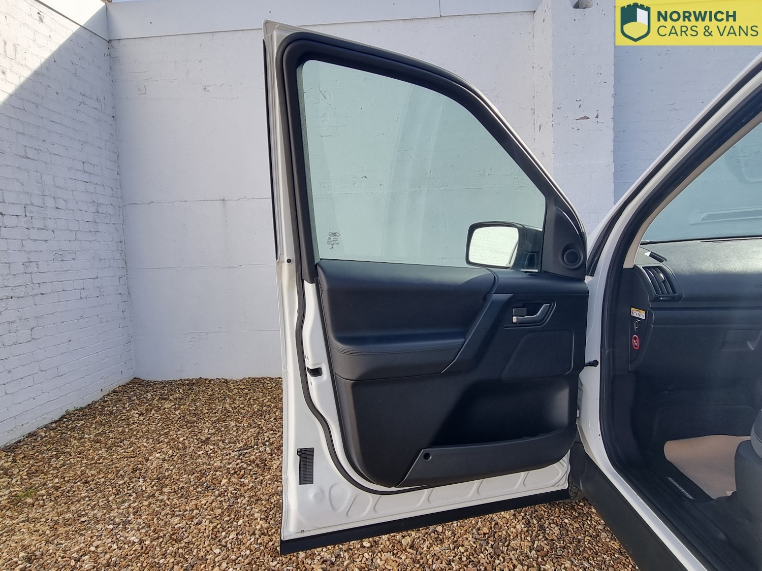 Used Land Rover Freelander 2 2013 for sale - 77749928: Photo 16