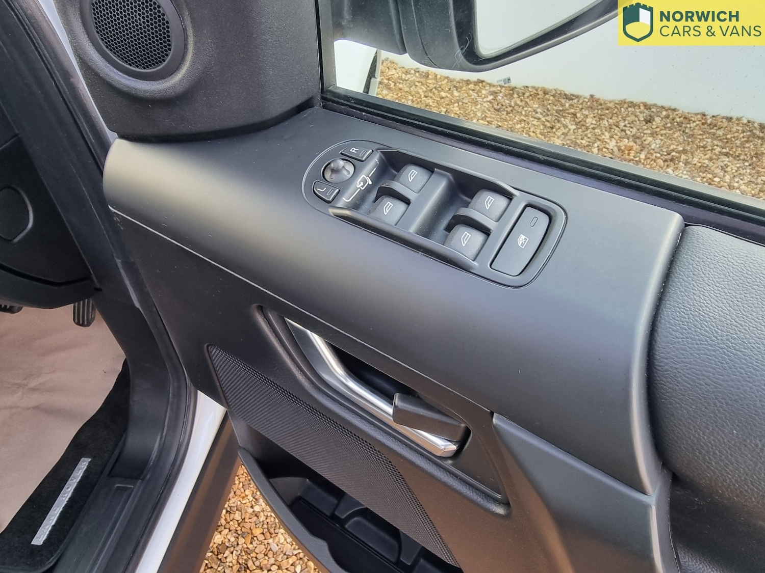 Used Land Rover Freelander 2 2013 for sale - 77749928: Photo 27