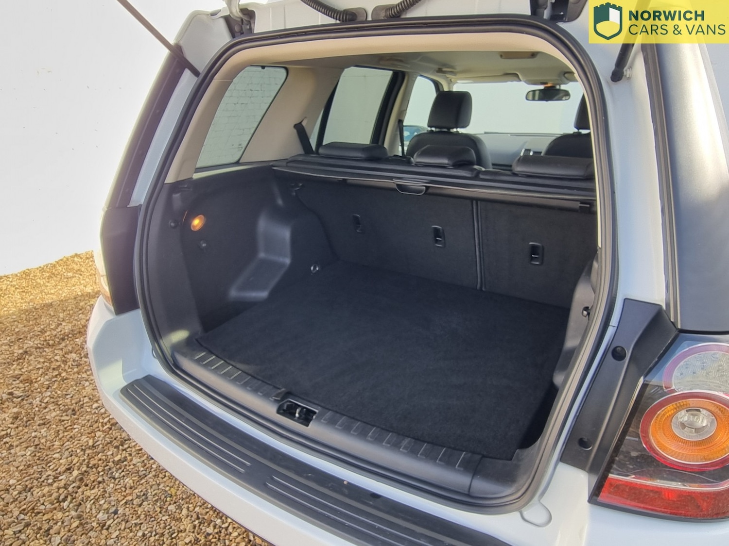 Used Land Rover Freelander 2 2013 for sale - 77749928: Photo 9