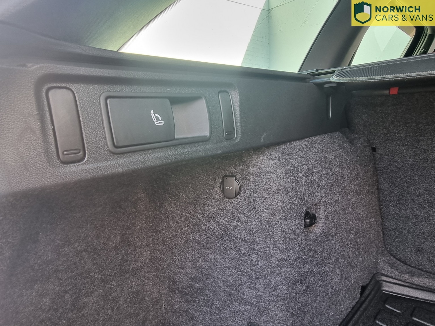 Used Skoda Octavia 2014 for sale - 76794164: Photo 55