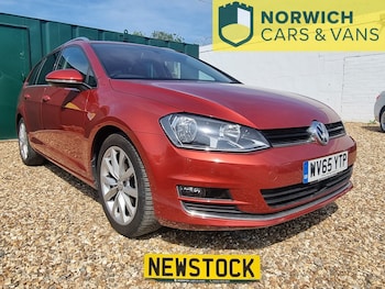 Used Volkswagen Golf 2015 for sale - 78758777: Photo