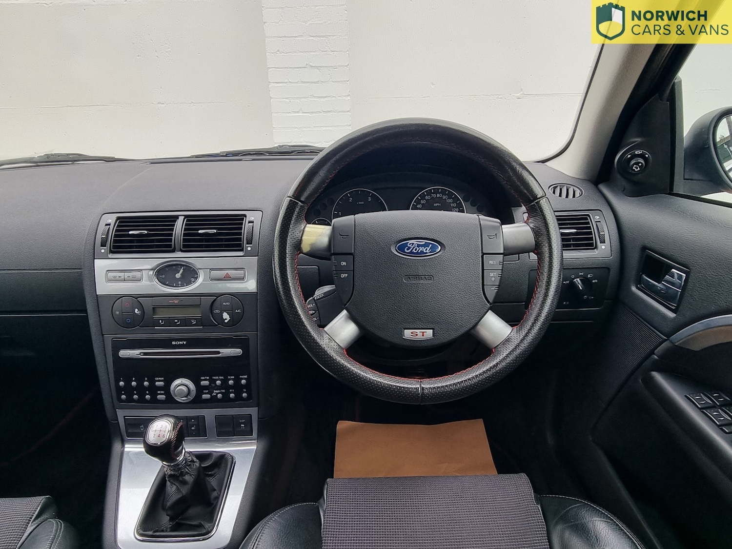 Used Ford Mondeo 2005 for sale - 76794174: Photo 28