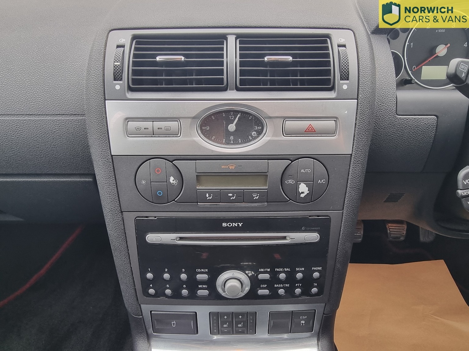 Used Ford Mondeo 2005 for sale - 76794174: Photo 31