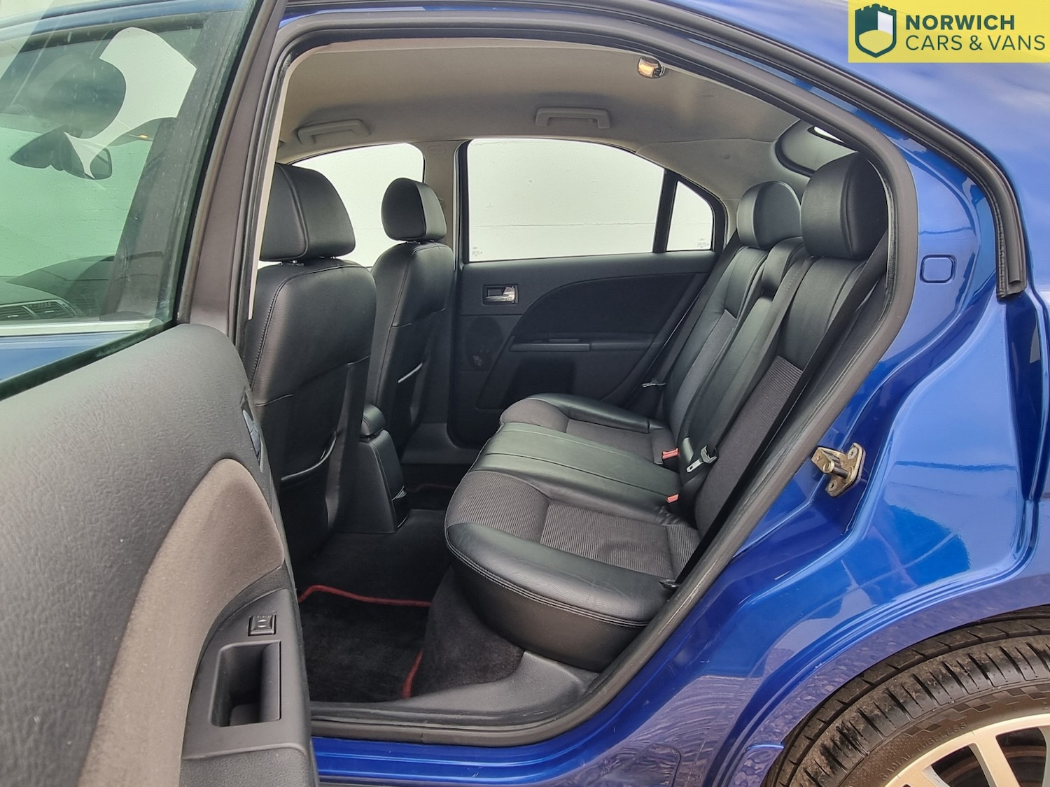 Used Ford Mondeo 2005 for sale - 76794174: Photo 39