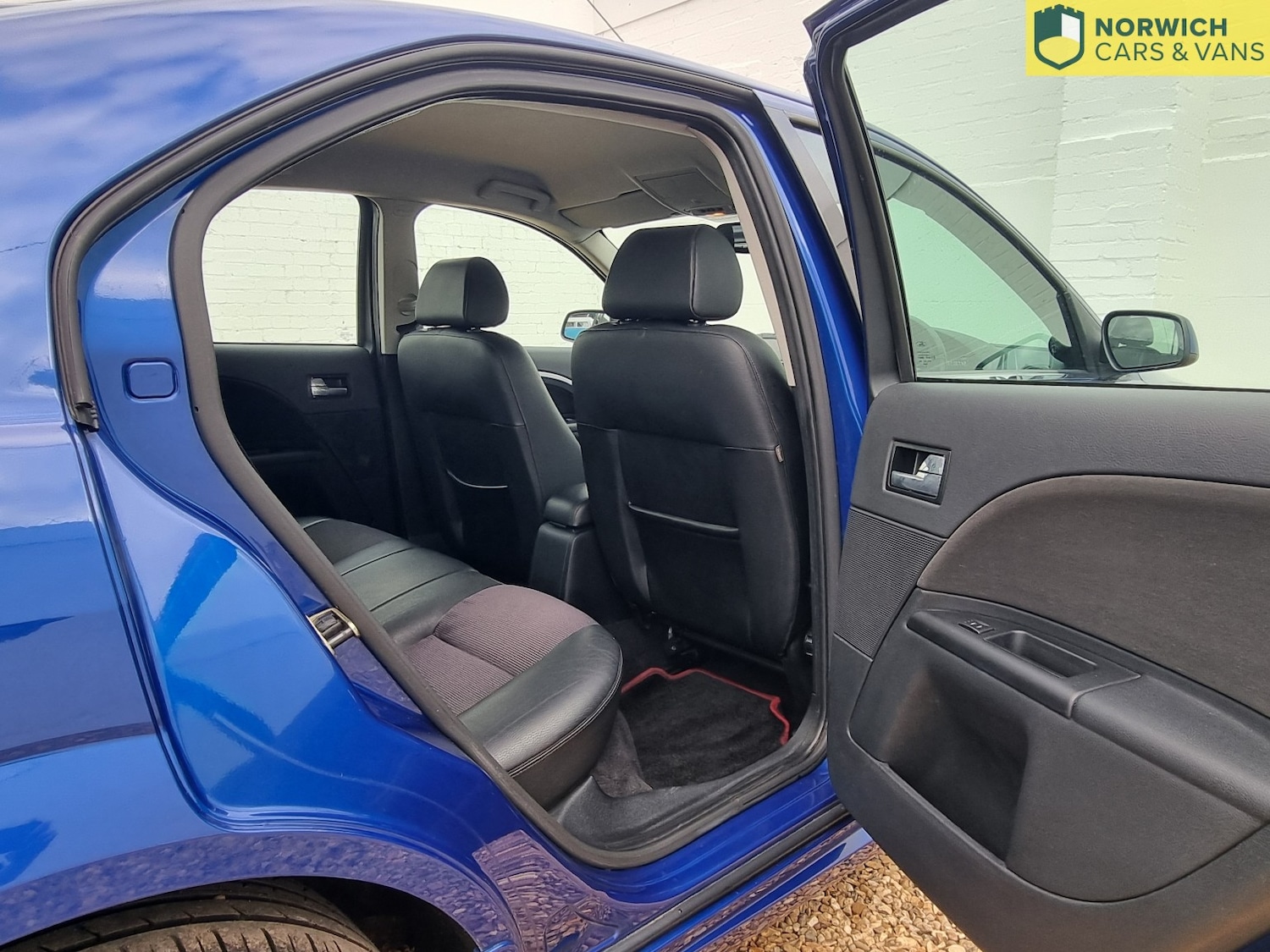 Used Ford Mondeo 2005 for sale - 76794174: Photo 44