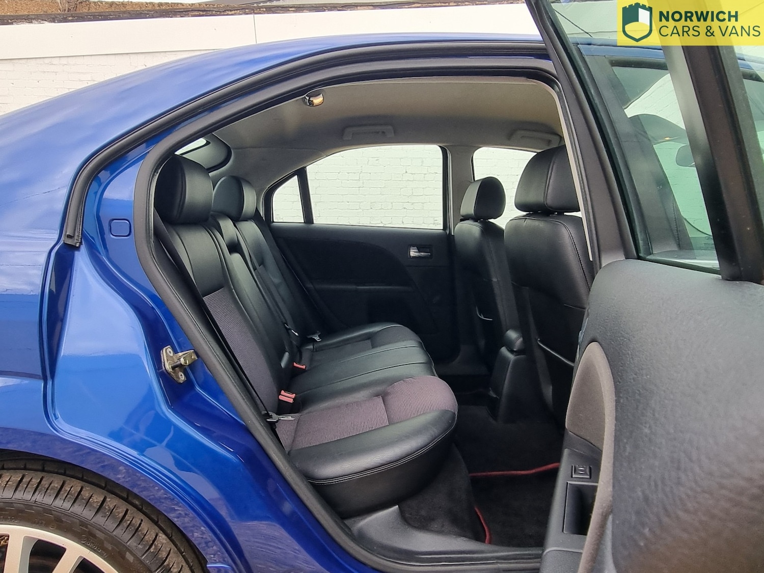 Used Ford Mondeo 2005 for sale - 76794174: Photo 45