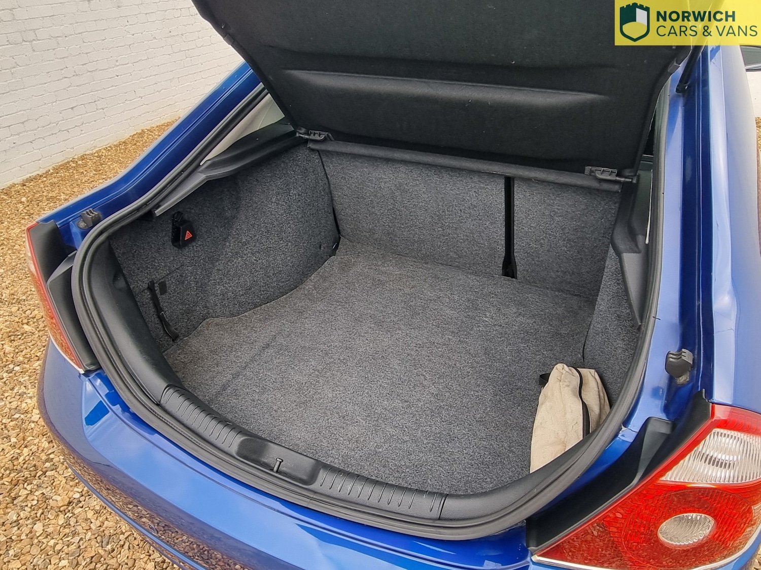 Used Ford Mondeo 2005 for sale - 76794174: Photo 9