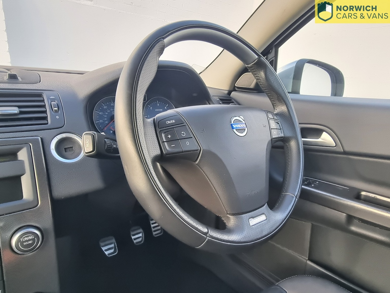 Used Volvo C30 2013 for sale - 76951132: Photo 23