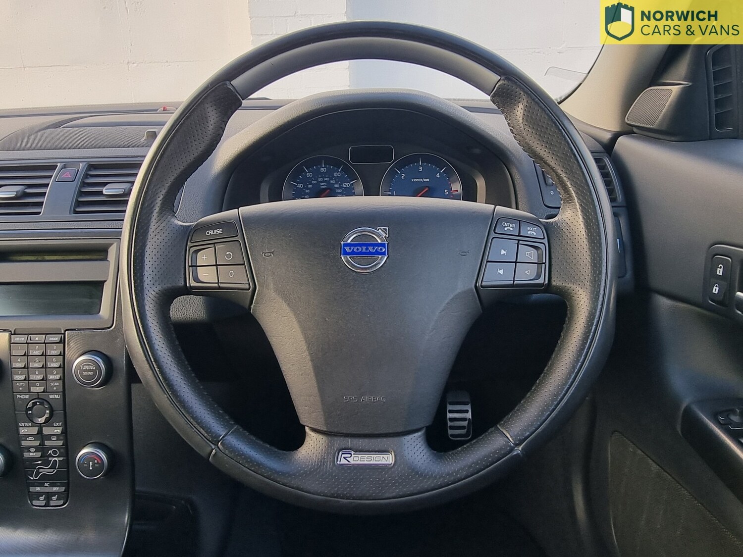 Used Volvo C30 2013 for sale - 76951132: Photo 24