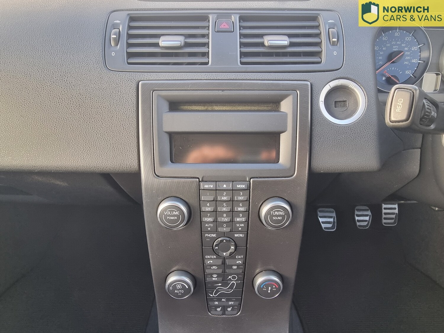 Used Volvo C30 2013 for sale - 76951132: Photo 31