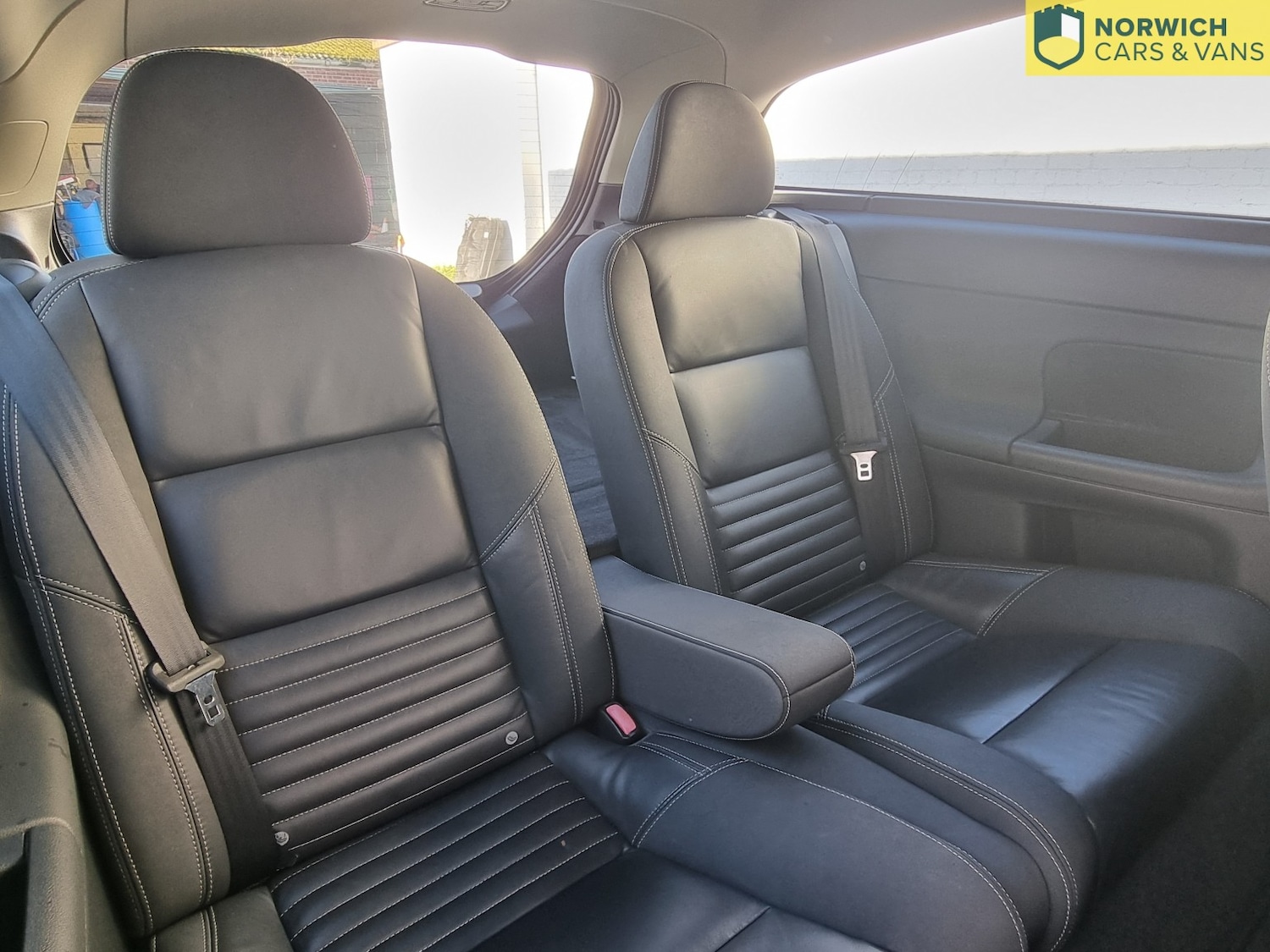 Used Volvo C30 2013 for sale - 76951132: Photo 42