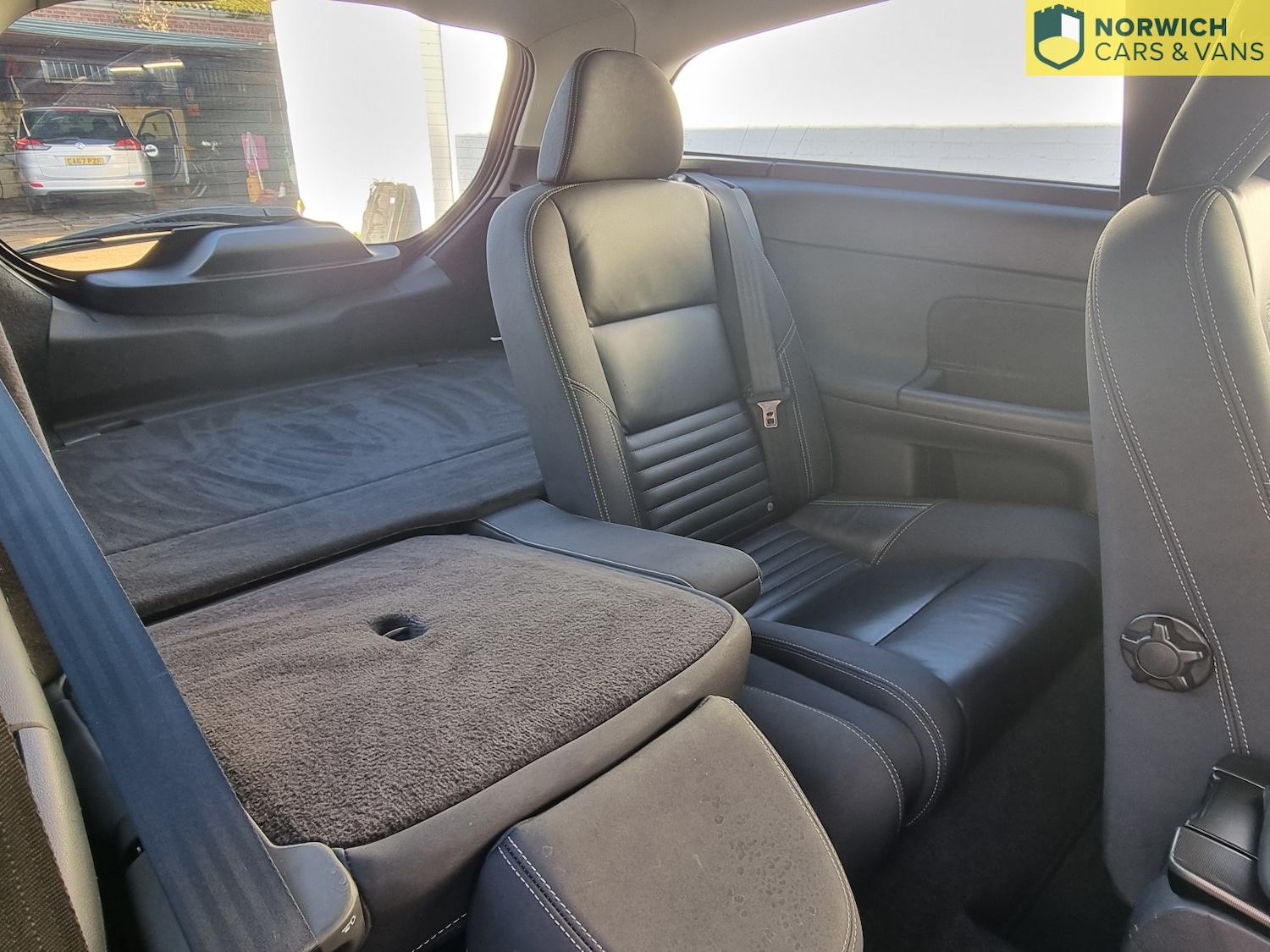 Used Volvo C30 2013 for sale - 76951132: Photo 43