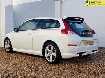 Used Volvo C30 2013 for sale - 76951132: Photo