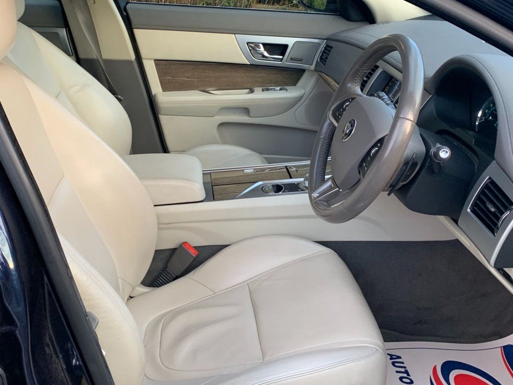 Used Jaguar XF 2014 for sale - 77089393: Photo 10