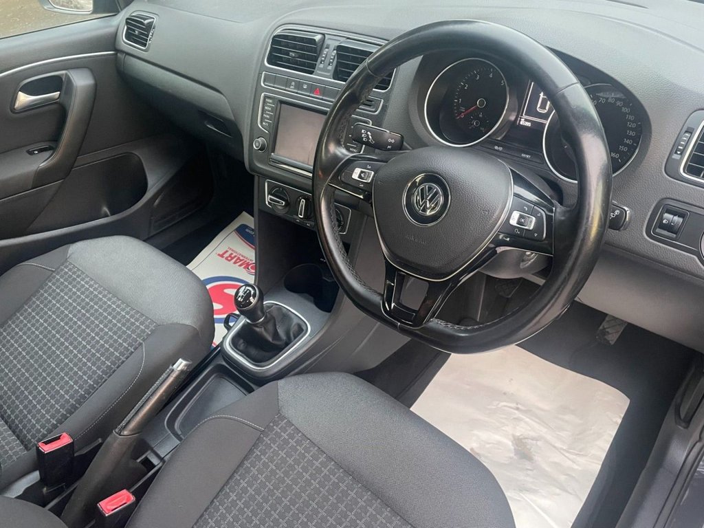 Used Volkswagen Polo 2015 for sale - 77212517: Photo 11
