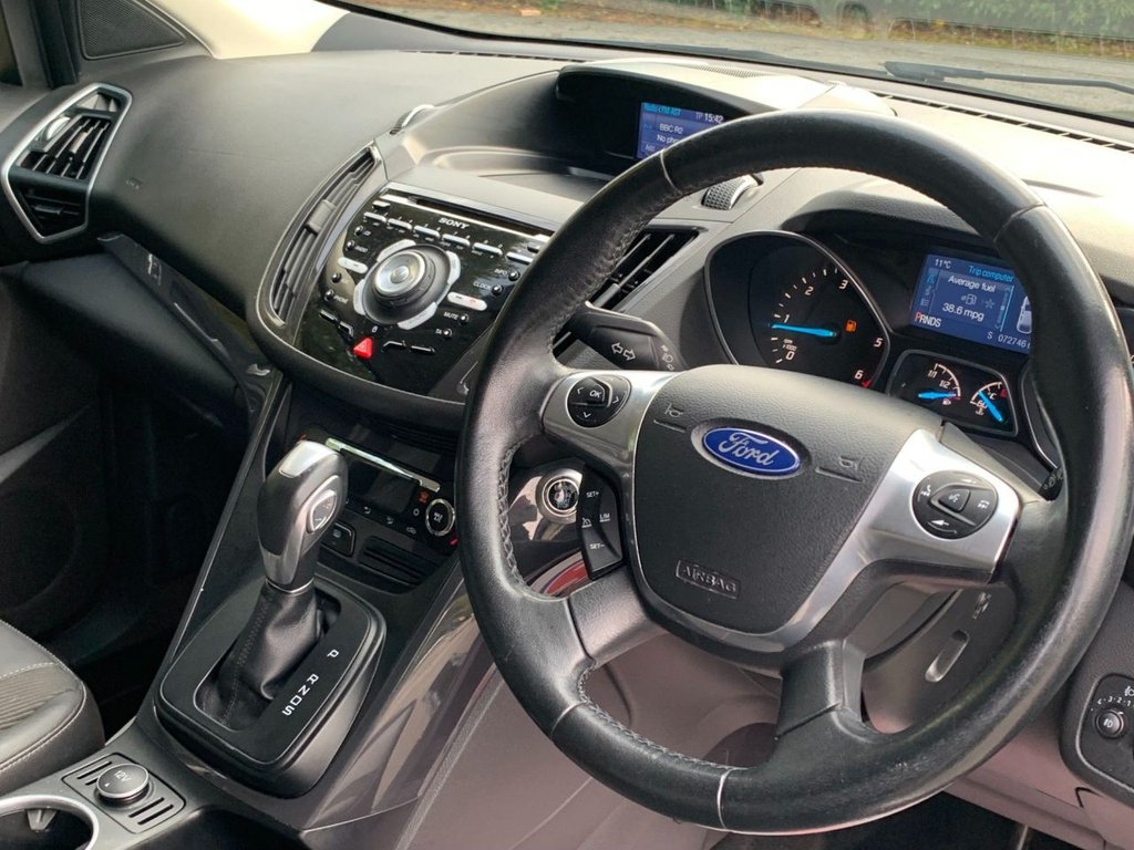 Used Ford Kuga 2014 for sale - 76617429: Photo 14